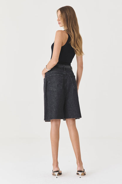 Bermuda Mia Jumbo Amaciada – Jeans Black