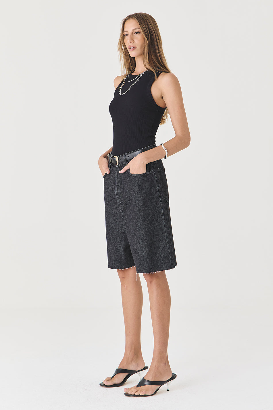 Bermuda Mia Jumbo Amaciada – Jeans Black