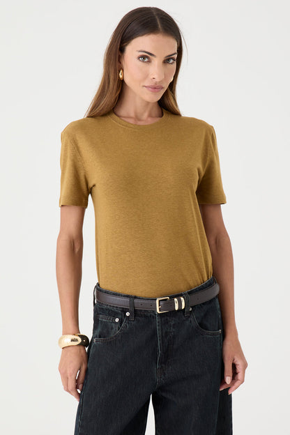 T-shirt Gola Redonda – Caramelo