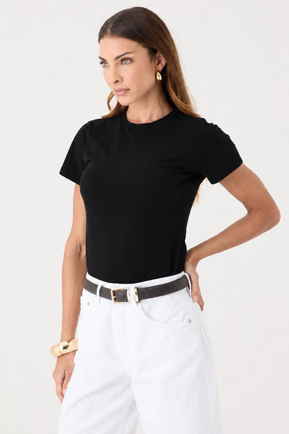 T-shirt Gola Redonda Baby Look – Preta