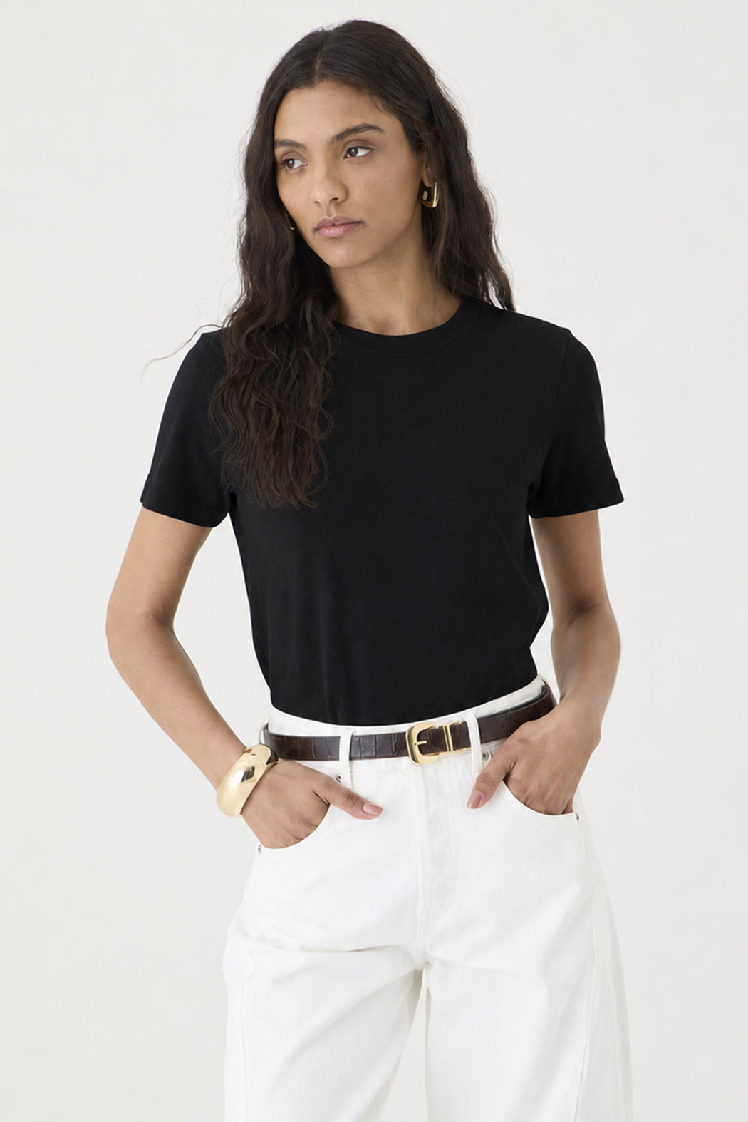 T-shirt Gola Redonda Baby Look – Preto