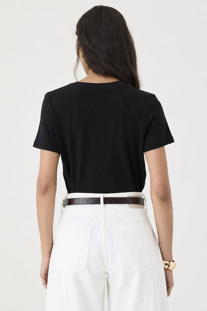 T-shirt Gola Redonda Baby Look – Preto