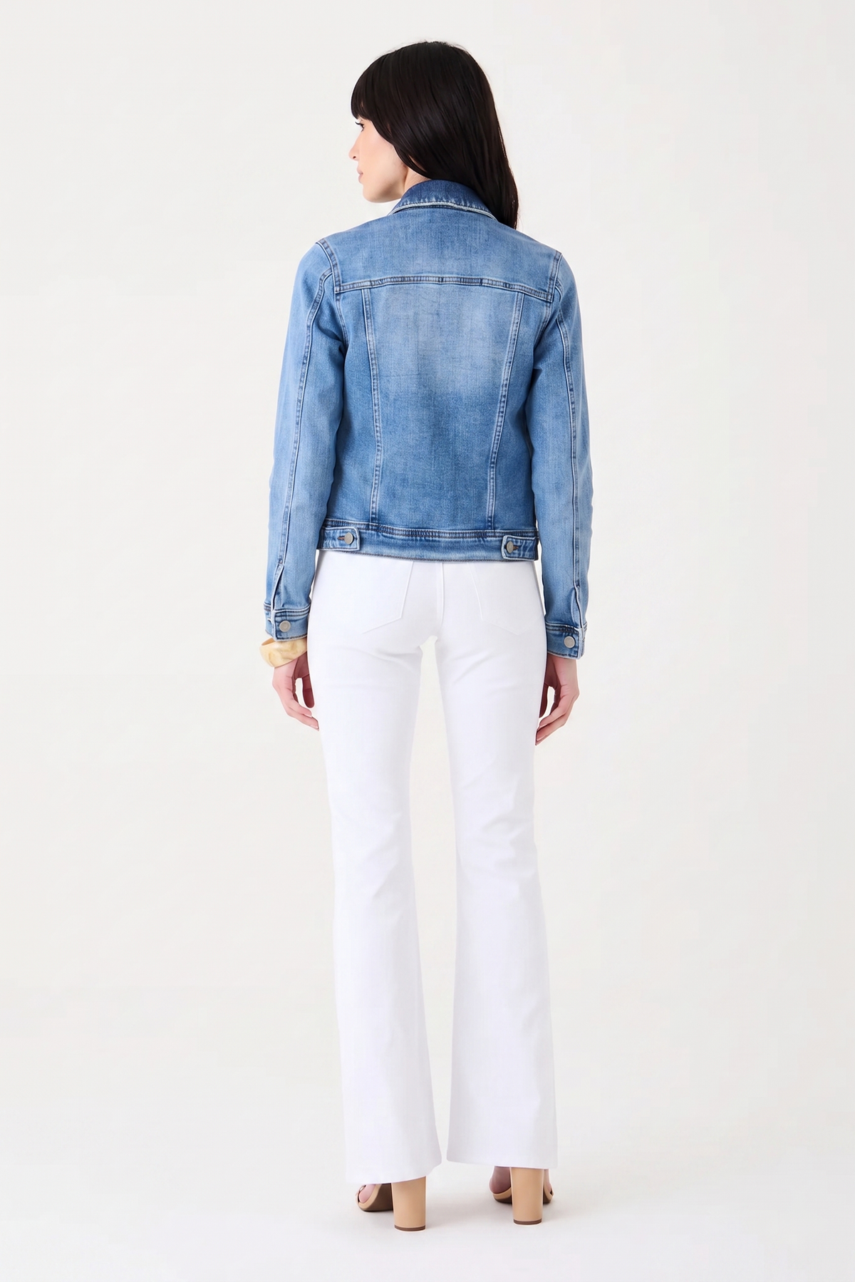 Jaqueta Bianca Bolso Embutido – Jeans Médio